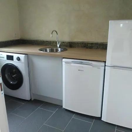 Hébergement de vacances Stunning In Poitou Charentes With Jacuzzi, Wifi And Outdoor Swimming Pool *